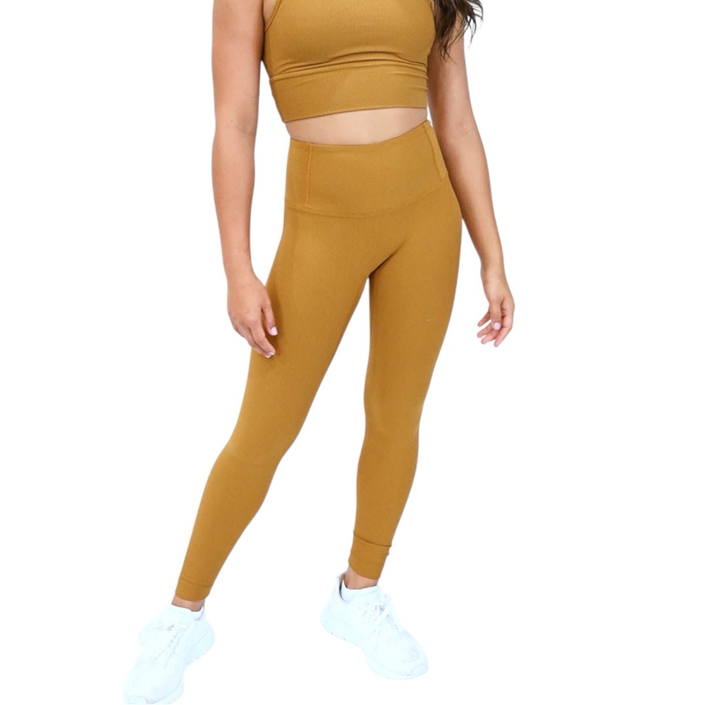 NWT Spiritual Gangster Seamless Ribbed  Love Legging size XS in Mustard
